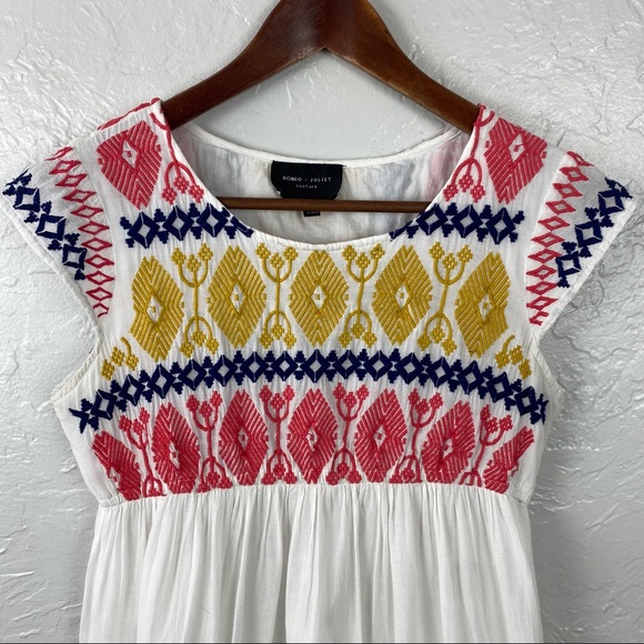 Romeo & Juliet Couture boho embroidered empire waist tunic XS - Picture 5 of 12